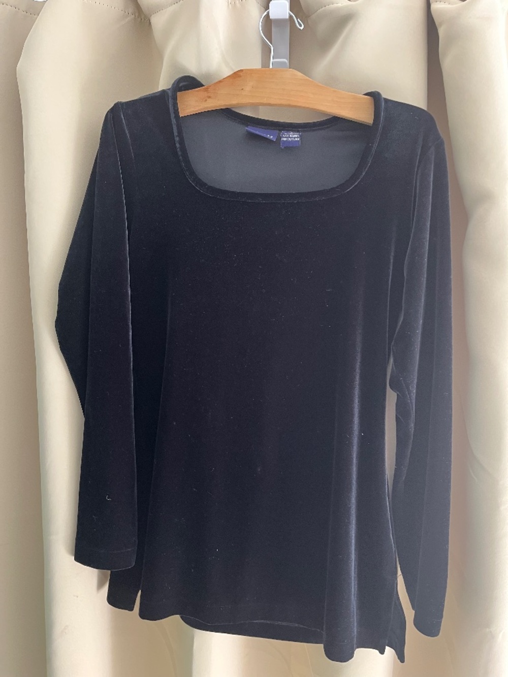 Vintage Hillard & Hanson Velvet mid length Skirt & Top